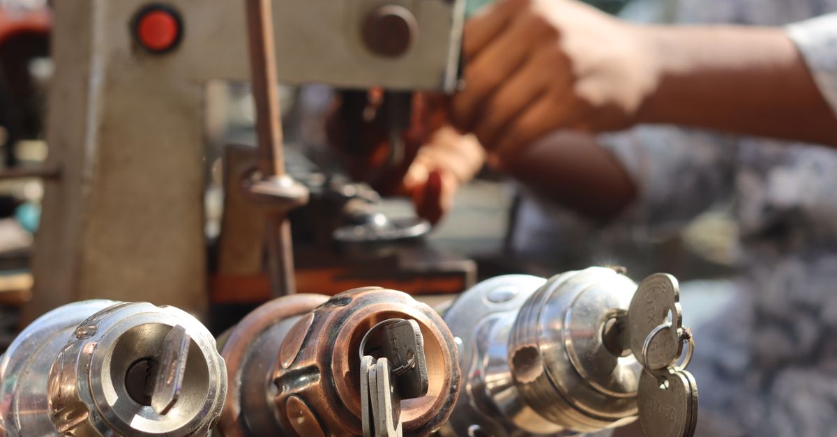 How to Tell If a Bronx Locksmith Is Legit Before You Pay — Tremont Ave Locksmith Inc