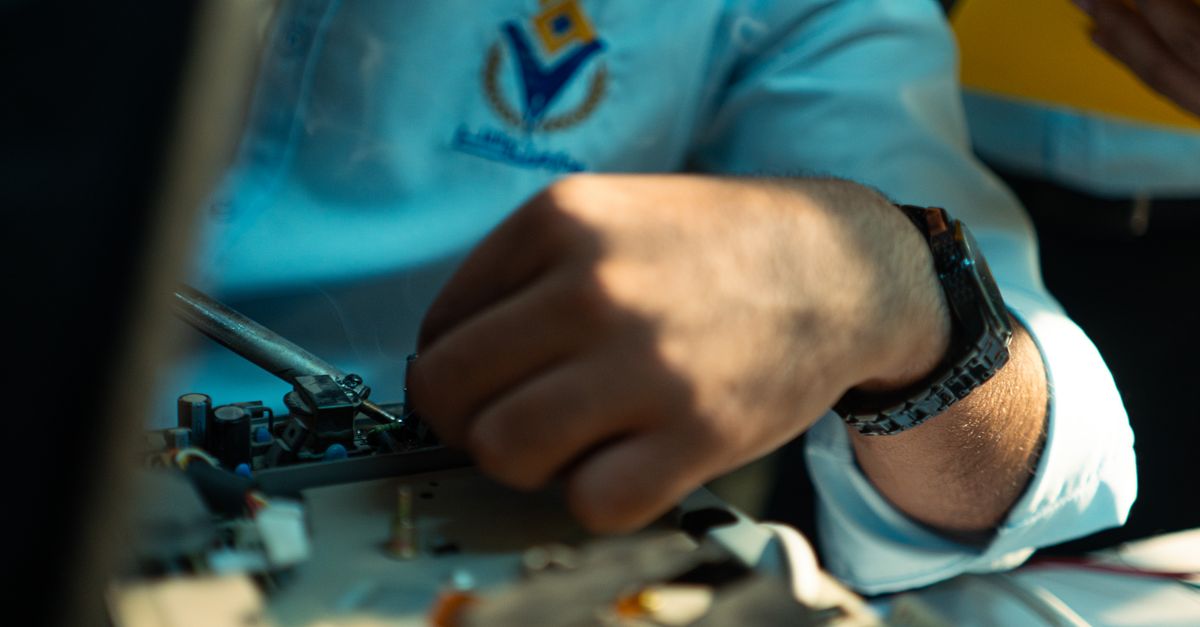 key maker professional — Tremont Ave Locksmith Inc